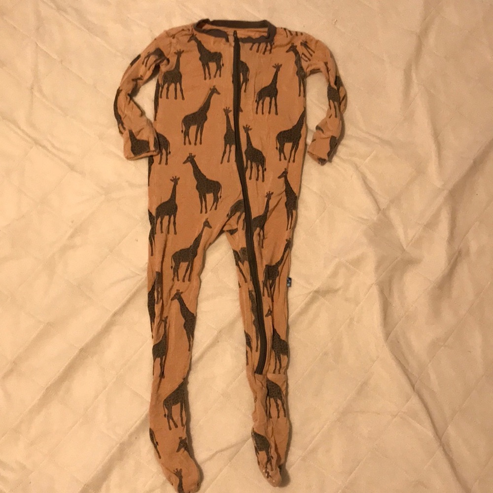 Kickee pants sleeper